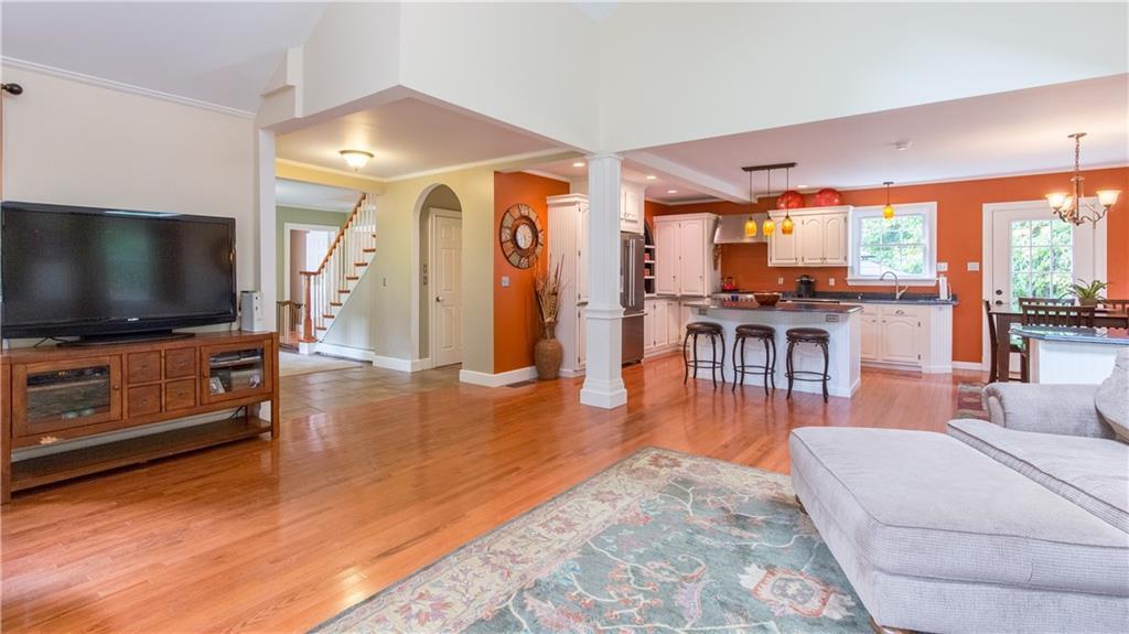 9 Gertrude Avenue Springvale, ME 04083 - Photo 5 of 35 Photo