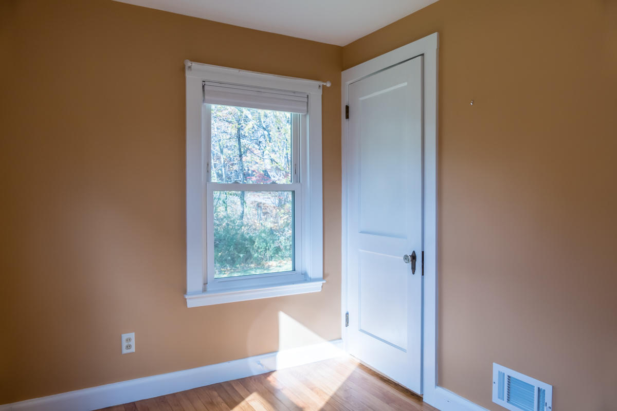 70 Torrey Street Portland, ME 04103 - Photo 16 of 41 20-Bedroom One (2 of 2)