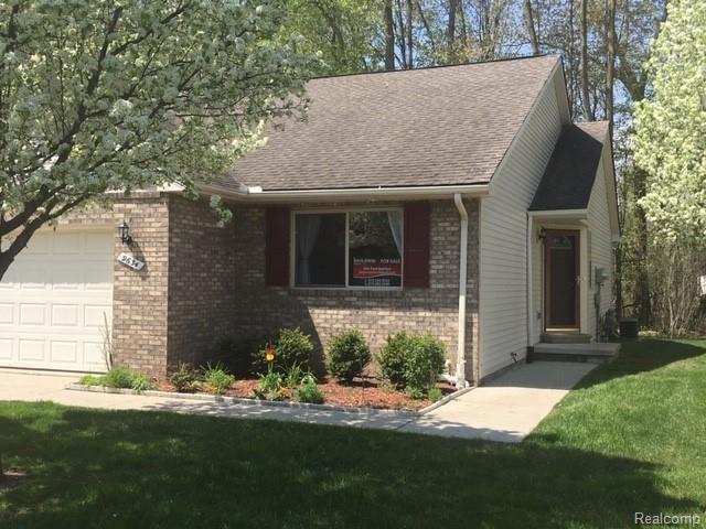 9634 Nook Road, Unit 5 Algonac, MI 48001 - Photo 2 of 23
