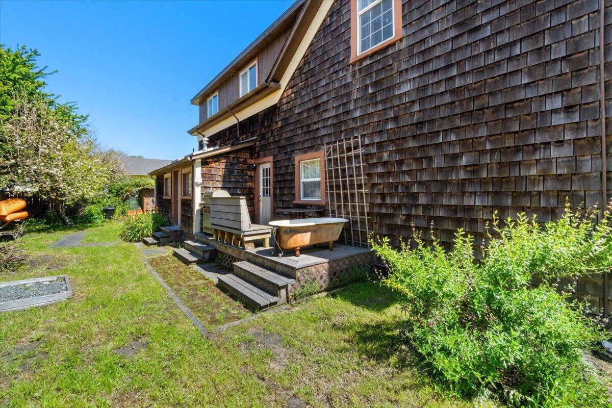 3245 West End Road Arcata, CA 95521 - Photo 26 of 28