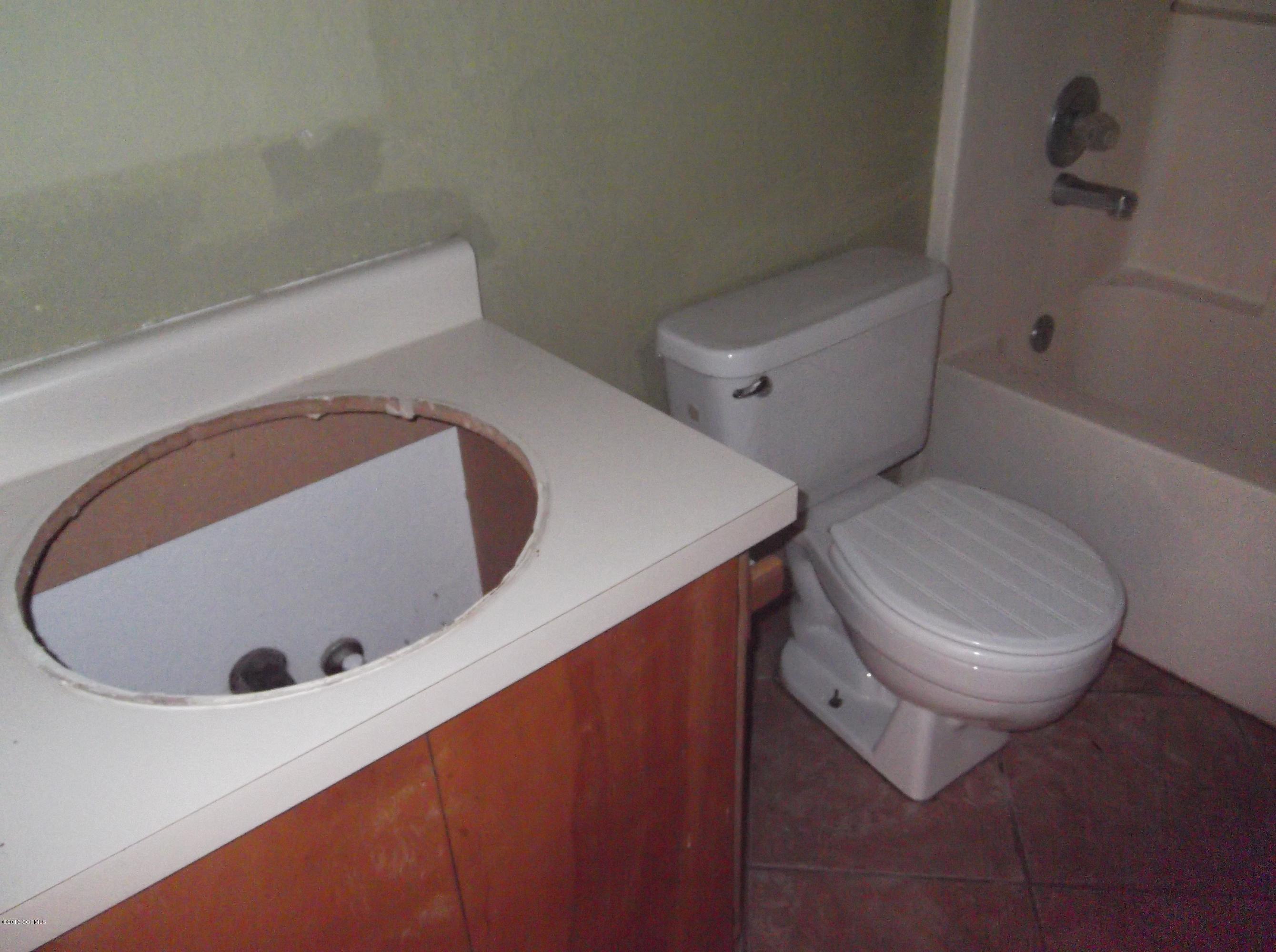 362 Abaco Court Rio Rico, AZ 85648 - Photo 9 of 13