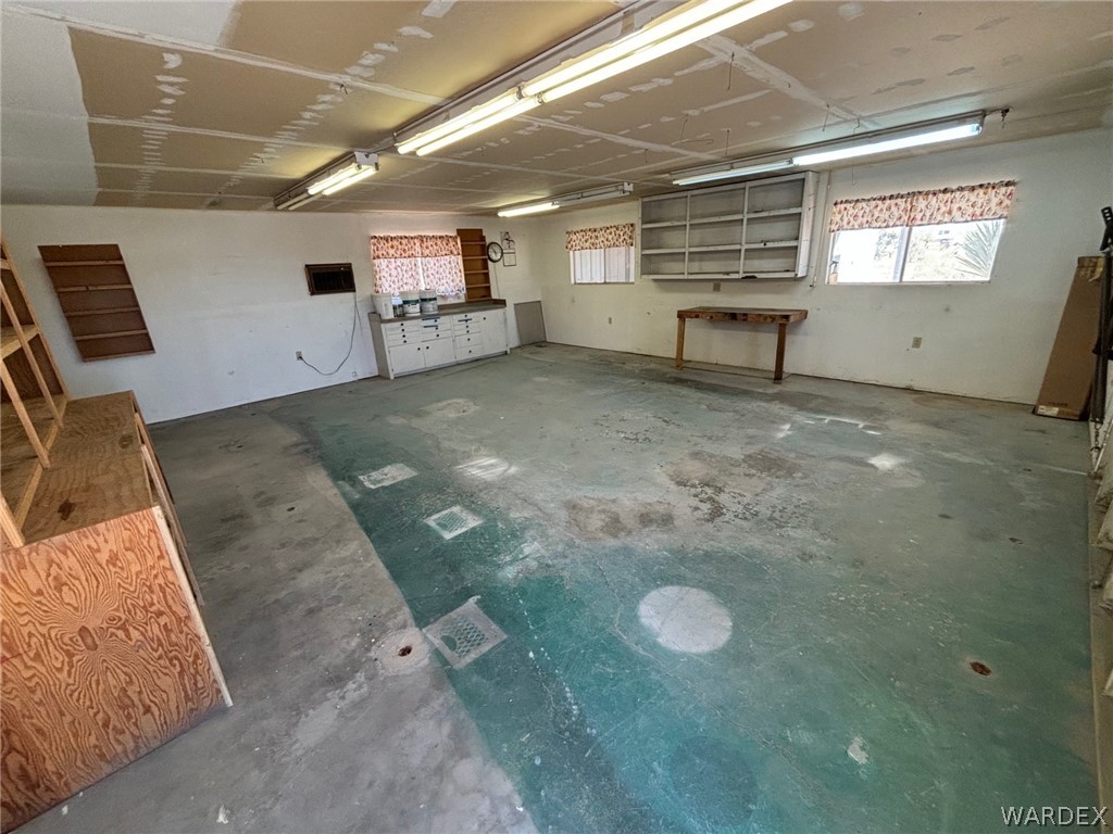 3565 Ehrenberg Road Golden Valley, AZ 86413 - Photo 37 of 63
