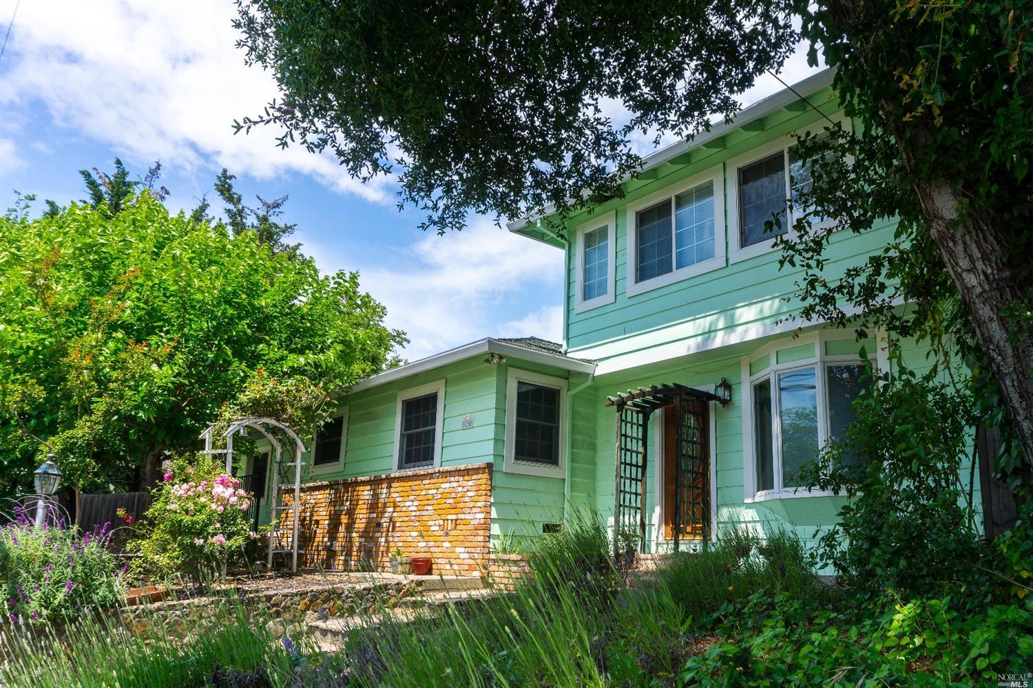 910 Summerfield Road Santa Rosa, CA 95405 - Photo 1 of 1 Gallery Image 1