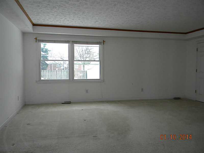 815 East McKenzie Road Greenfield, IN 46140 - Photo 8 of 14 Gallery Image 8