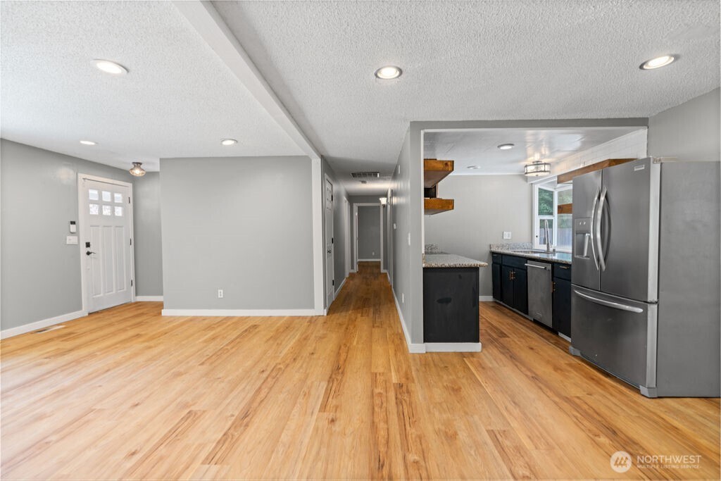 3800 Banner Road Southeast Port Orchard, WA 98366 - Photo 3 of 25 Gallery Image 3