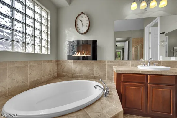 $824,900 | 2656 La Boutique Street, Henderson, NV 89044