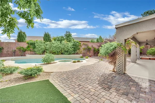 $824,900 | 2656 La Boutique Street, Henderson, NV 89044