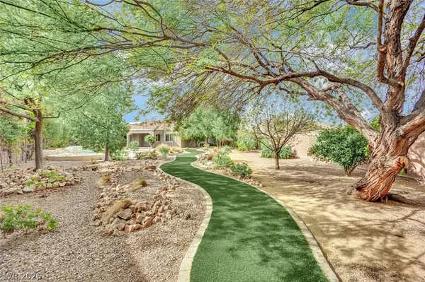 $824,900 | 2656 La Boutique Street, Henderson, NV 89044