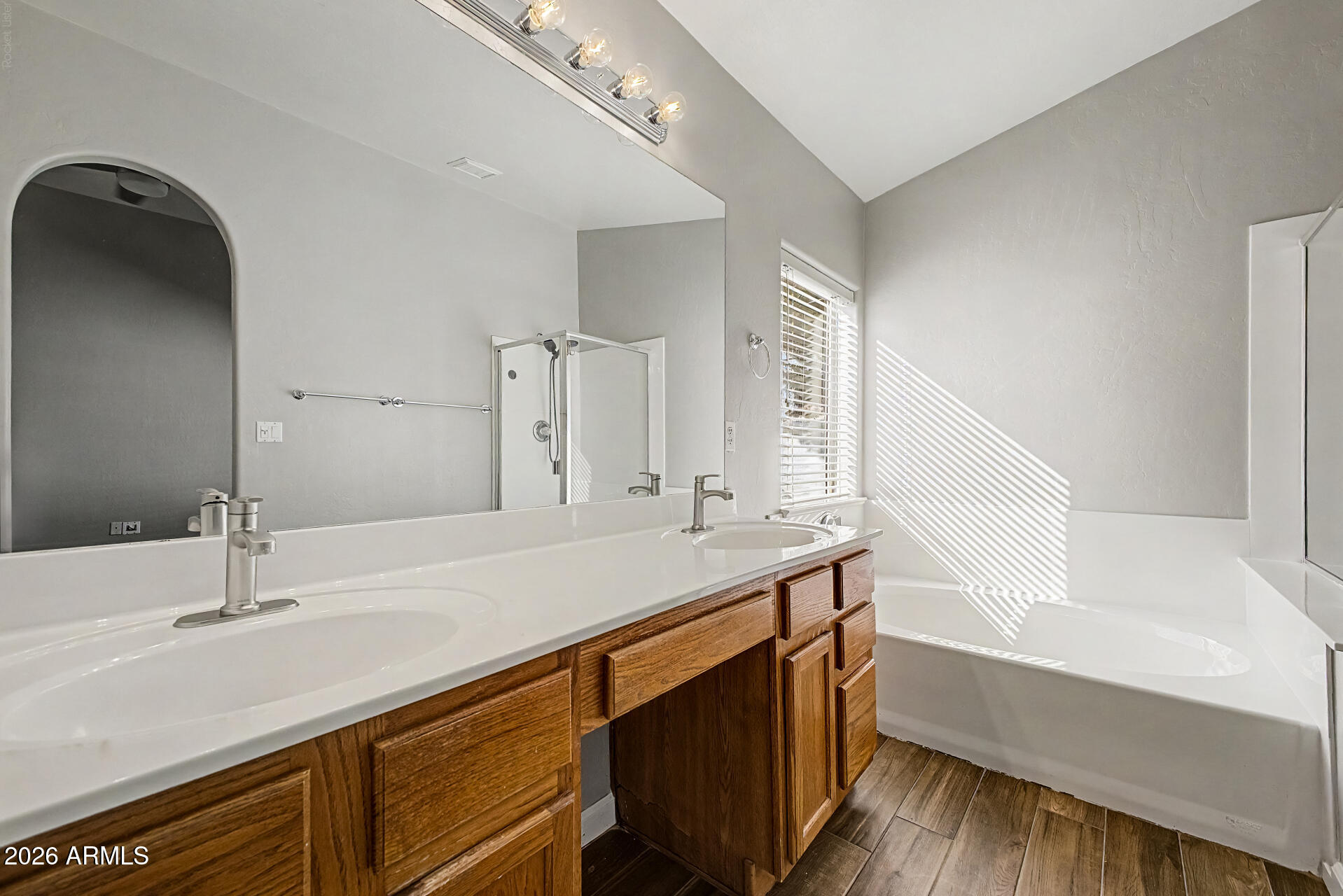 1321 North Malibu Lane Gilbert, AZ 85234 - Photo 14 of 27 18 Malibu