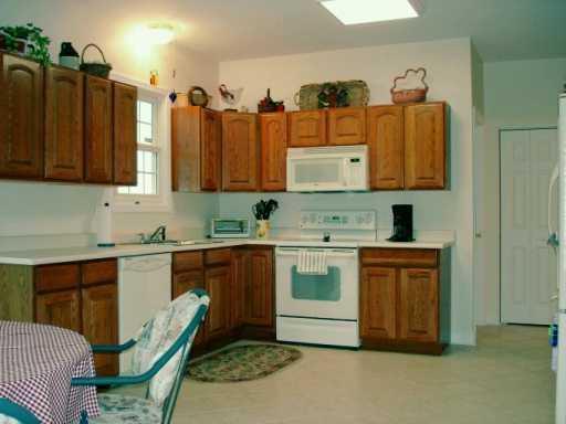 127 Edgewood Ruffs Dale, PA 15672 - Photo 4 of 8