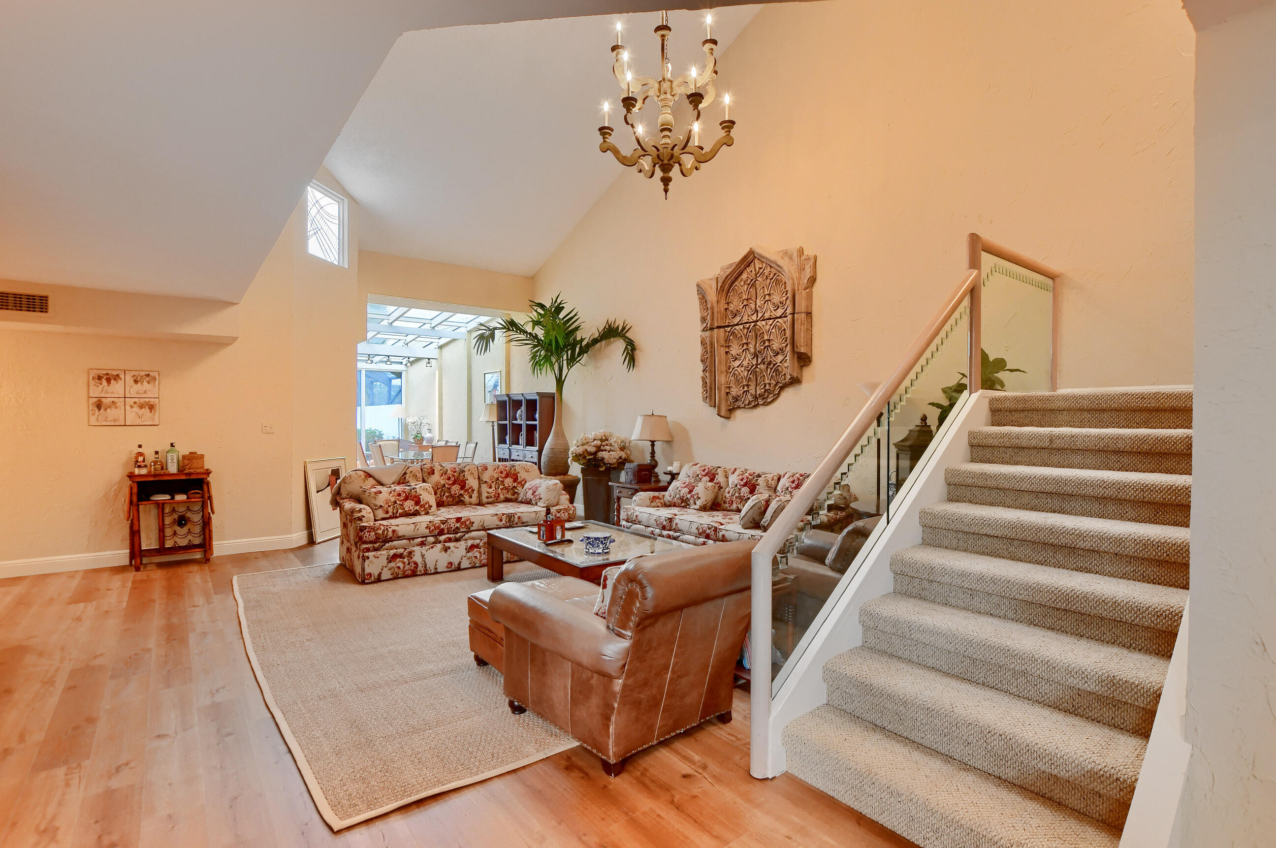 6777 Woodbridge Drive Boca Raton, FL 33434 - Photo 5 of 57 Living
