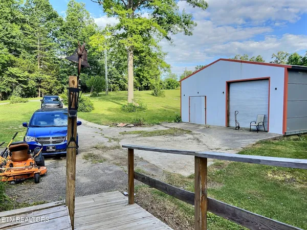 $420,000 | 275 Haven Lane, La Follette, TN 37766
