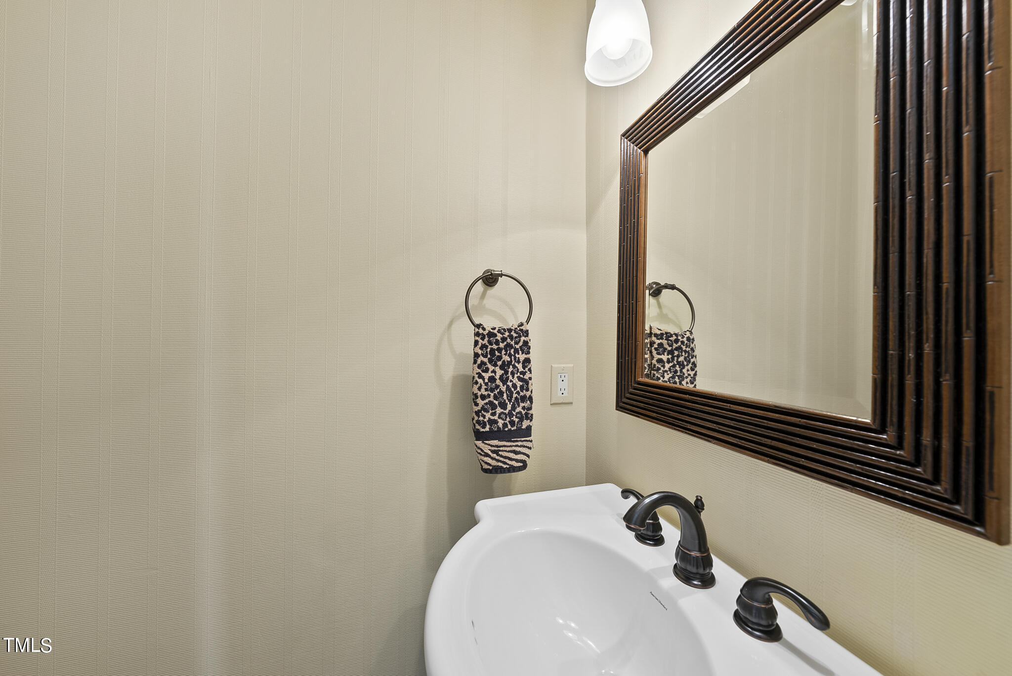 133 Kingsport Road Holly Springs, NC 27540 - Photo 37 of 46 DSC07611