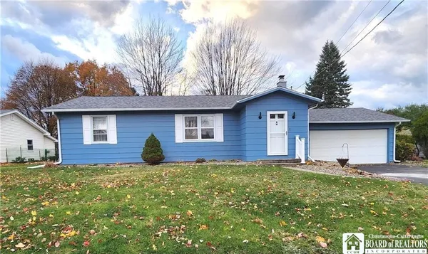 $225,000 | 5 Reese Parkway, Pomfret, NY 14063