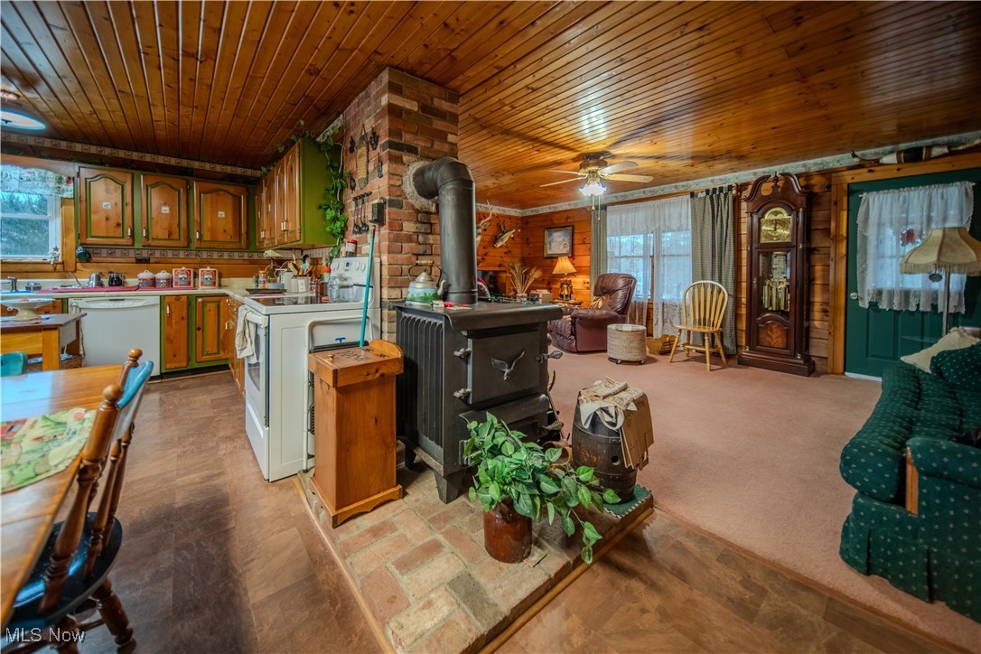 4688 Industry Road Ravenna, OH 44266 - Photo 10 of 39 Gallery Image 10