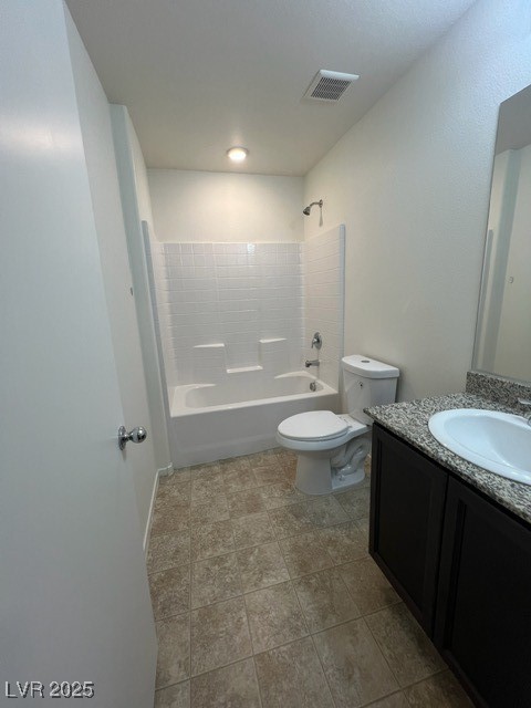 4561 Woolcomber Street Las Vegas, NV 89115 - Photo 10 of 19 Full bathroom featuring vanity and bathing tub / shower combination