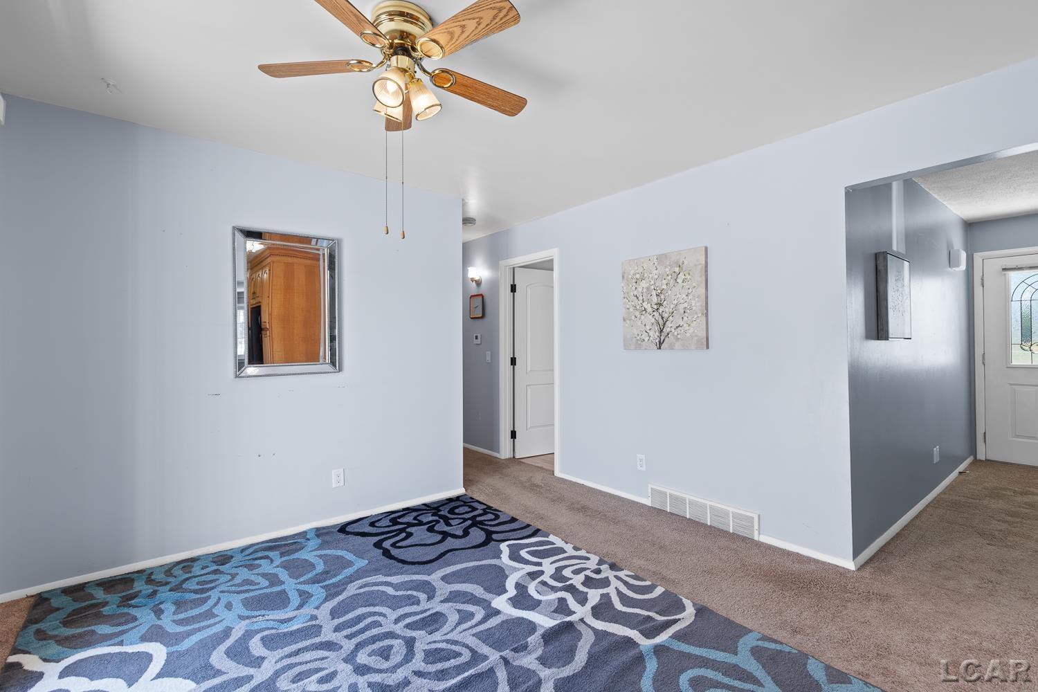 4100 Hunt Road Adrian, MI 49221 - Photo 18 of 42 50180734-8e9e1fe9-6094-41d6-b8a2-391ab6c59de6.JPG