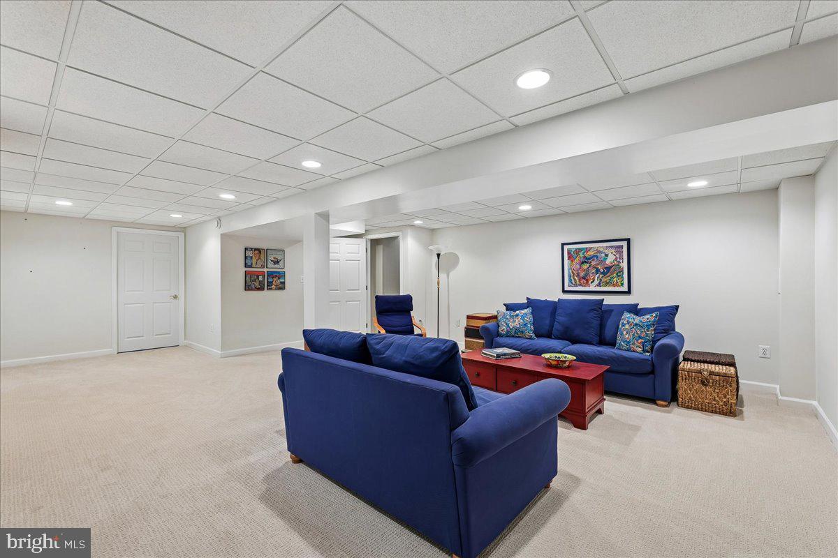2520 Penny Royal Lane Reston, VA 20191 - Photo 30 of 40