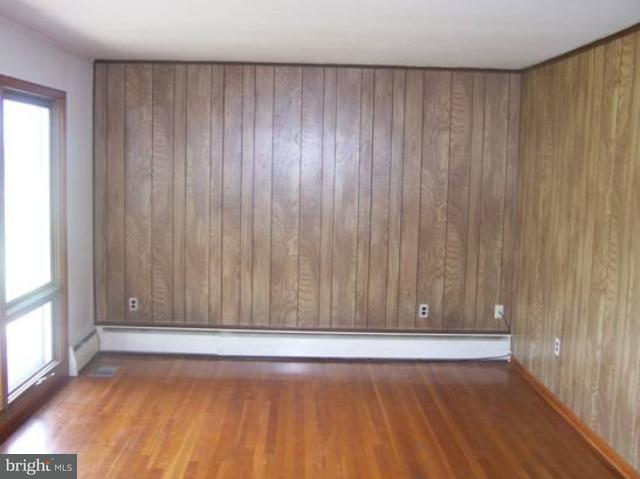 364 Greenspring Road Newville, PA 17241 - Photo 4 of 5 Gallery Image 4