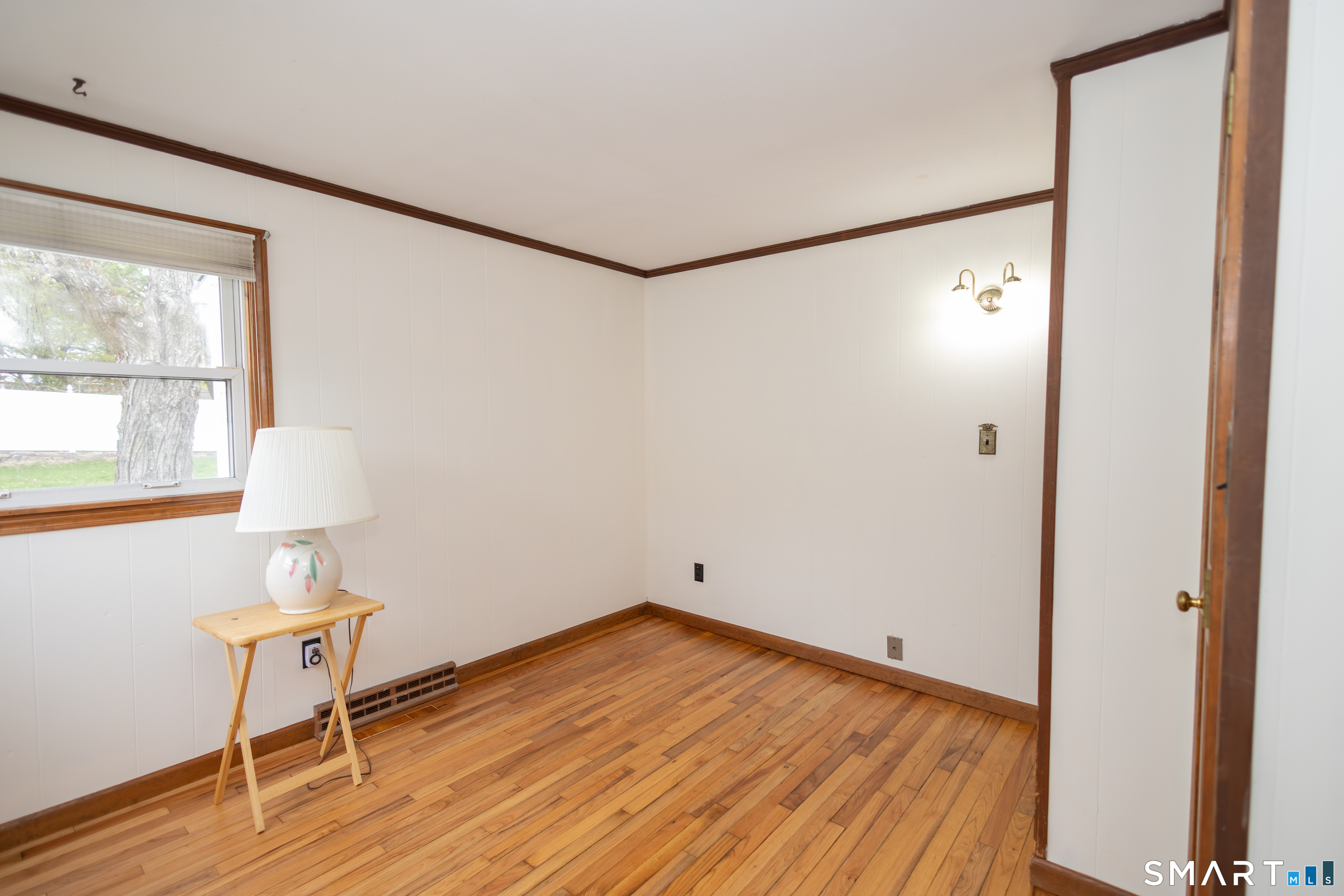 83 Little Fawn Road Southington, CT 06489 - Photo 19 of 40 1st floor flex room