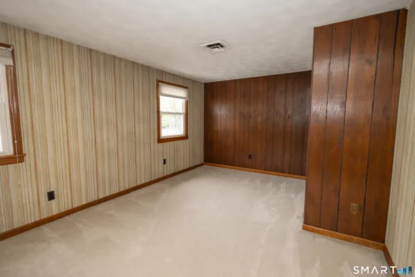 $445,000 | 83 Little Fawn Road, Southington, CT 06489