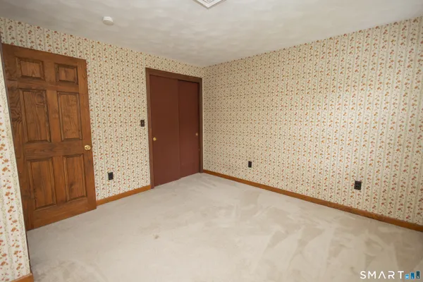 $445,000 | 83 Little Fawn Road, Southington, CT 06489