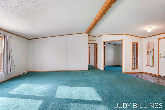 $380,000 | 2499 64th Street, Fennville, MI 49408