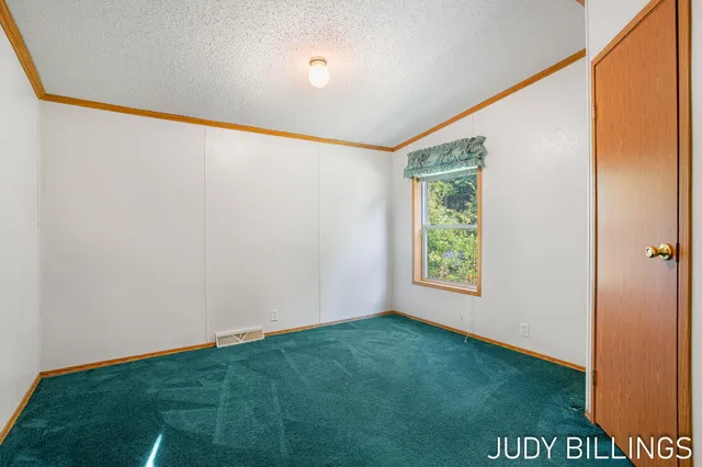 $380,000 | 2499 64th Street, Fennville, MI 49408