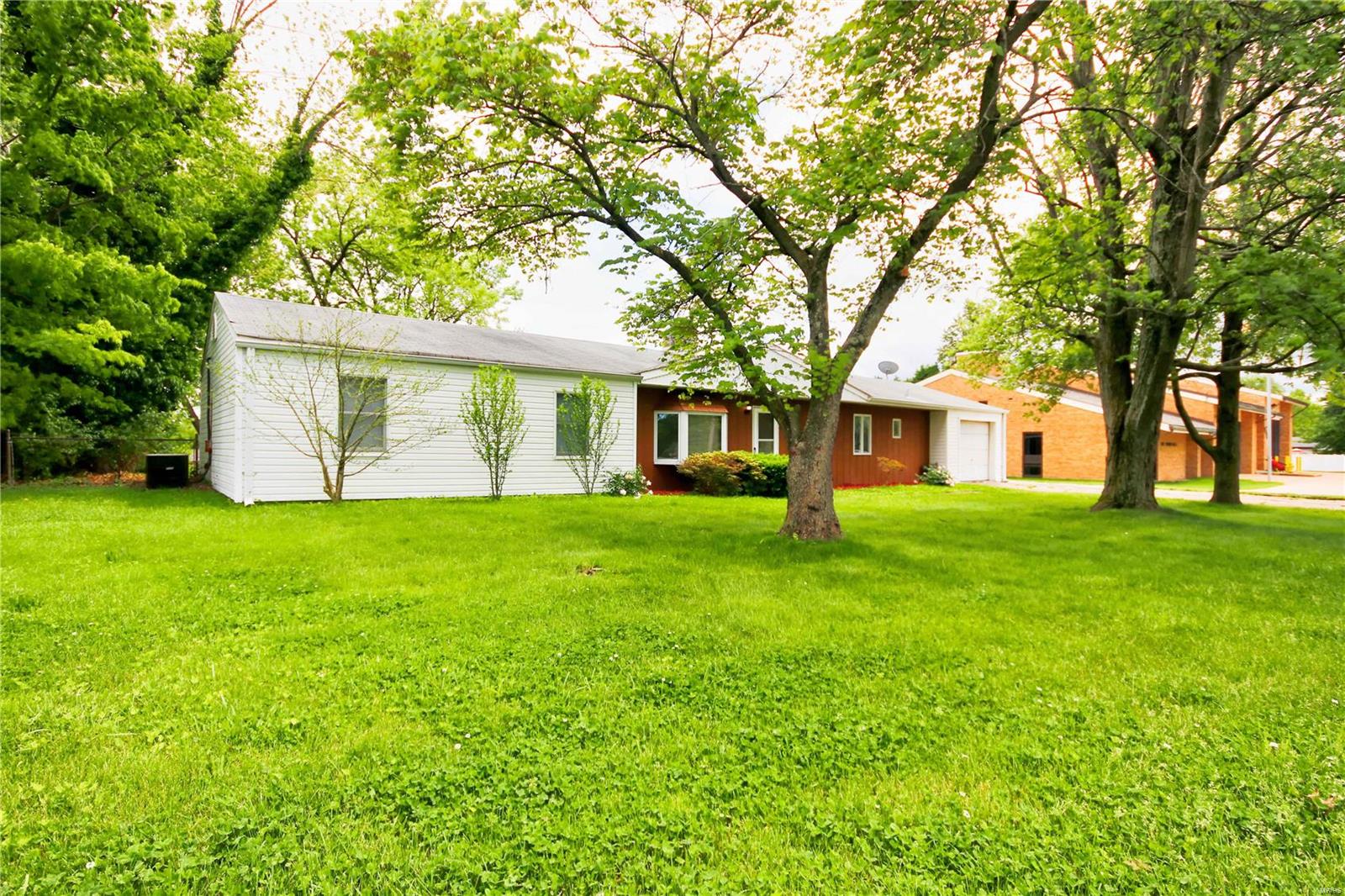 6862 Telegraph Road St. Louis, MO 63129 - Photo 2 of 35 Gallery Image 2