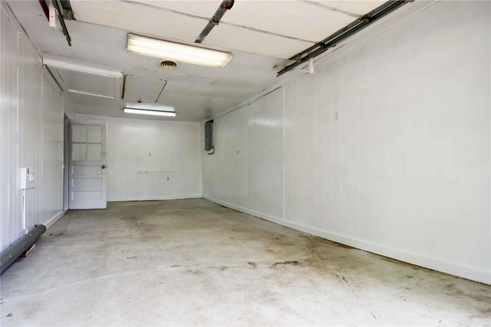 6862 Telegraph Road St. Louis, MO 63129 - Photo 19 of 35 Gallery Image 19