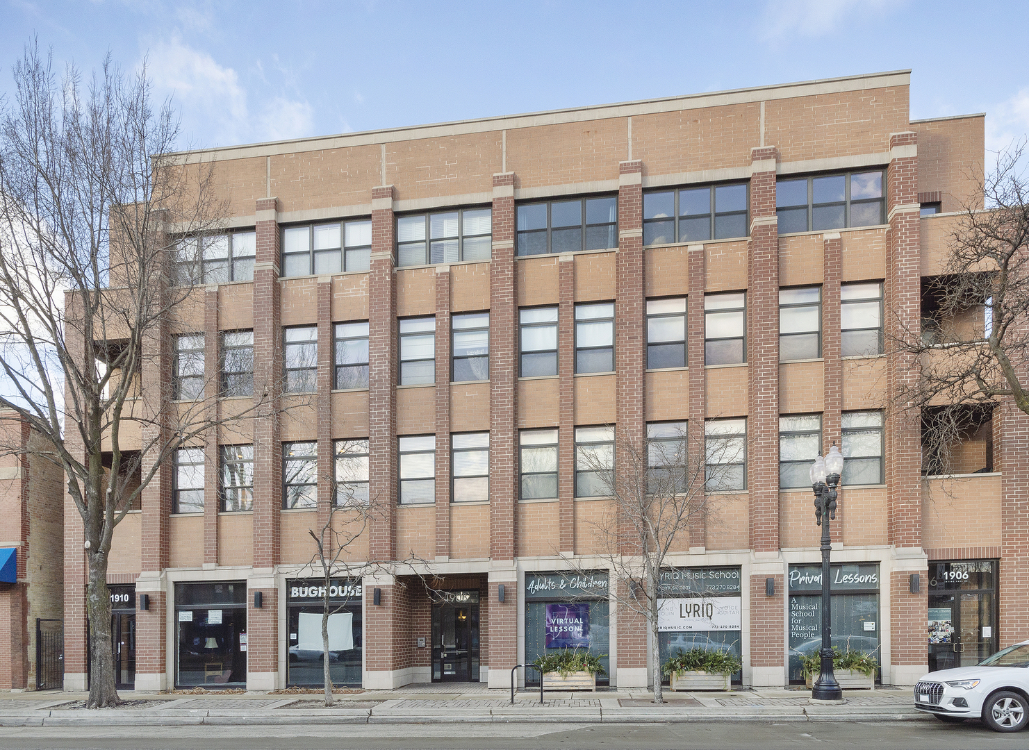 1908 West Irving Park Road, Unit 401 Chicago, IL 60613 - Photo 1 of 26
