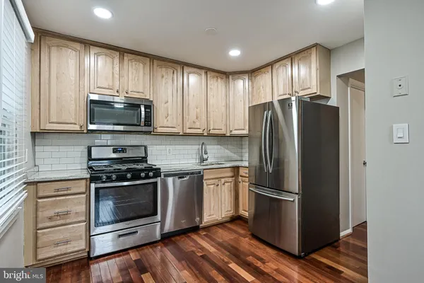 $3,000 | 5572 Kendrick Lane, Burke, VA 22015