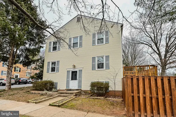 $3,000 | 5572 Kendrick Lane, Burke, VA 22015