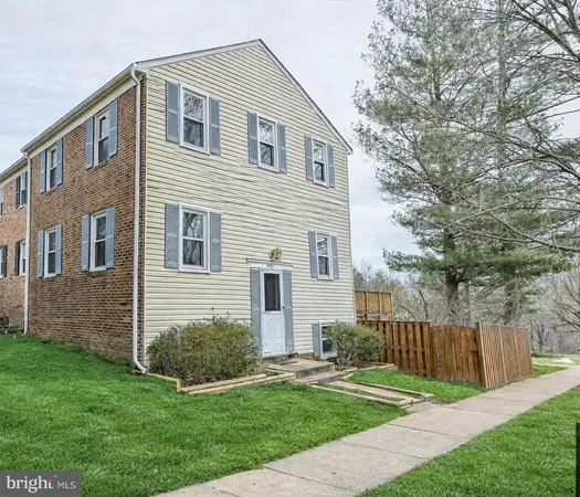 $3,000 | 5572 Kendrick Lane, Burke, VA 22015