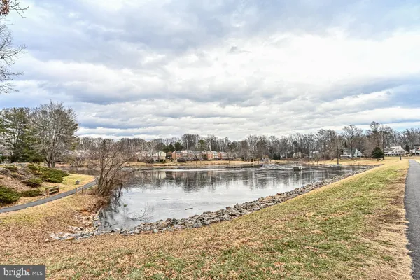 $3,000 | 5572 Kendrick Lane, Burke, VA 22015