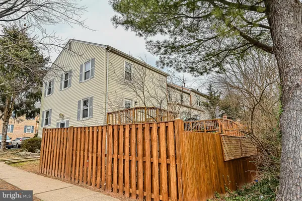 $3,000 | 5572 Kendrick Lane, Burke, VA 22015