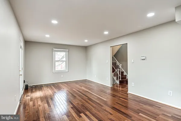 $3,000 | 5572 Kendrick Lane, Burke, VA 22015