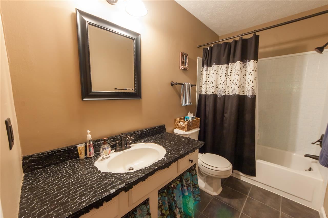 3373 South Knightridge Road Bloomington, IN 47401 - Photo 8 of 30