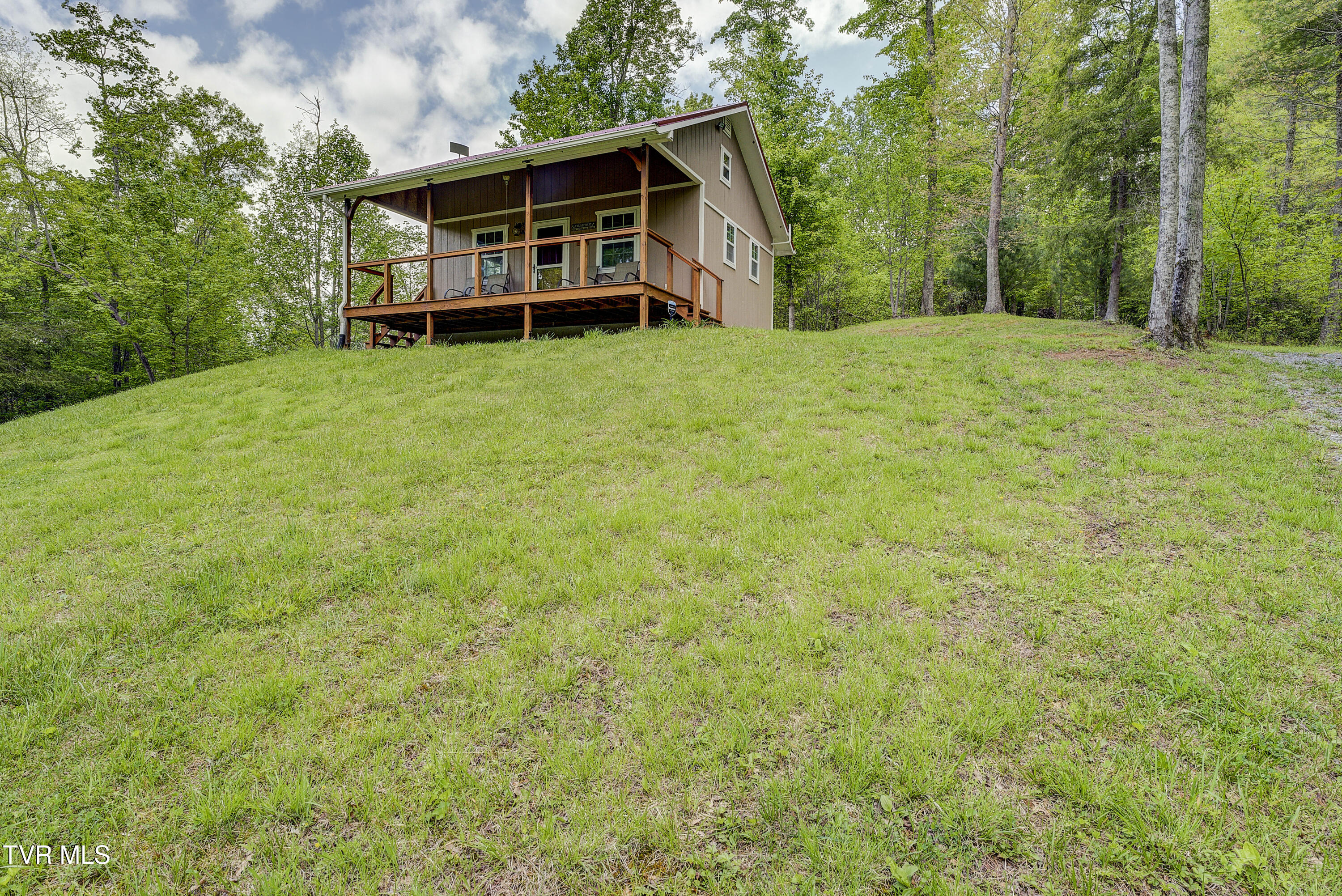 994 Fairview Road, Unit TR3 Hampton, TN 37658 - Photo 31 of 49 Fairview-17