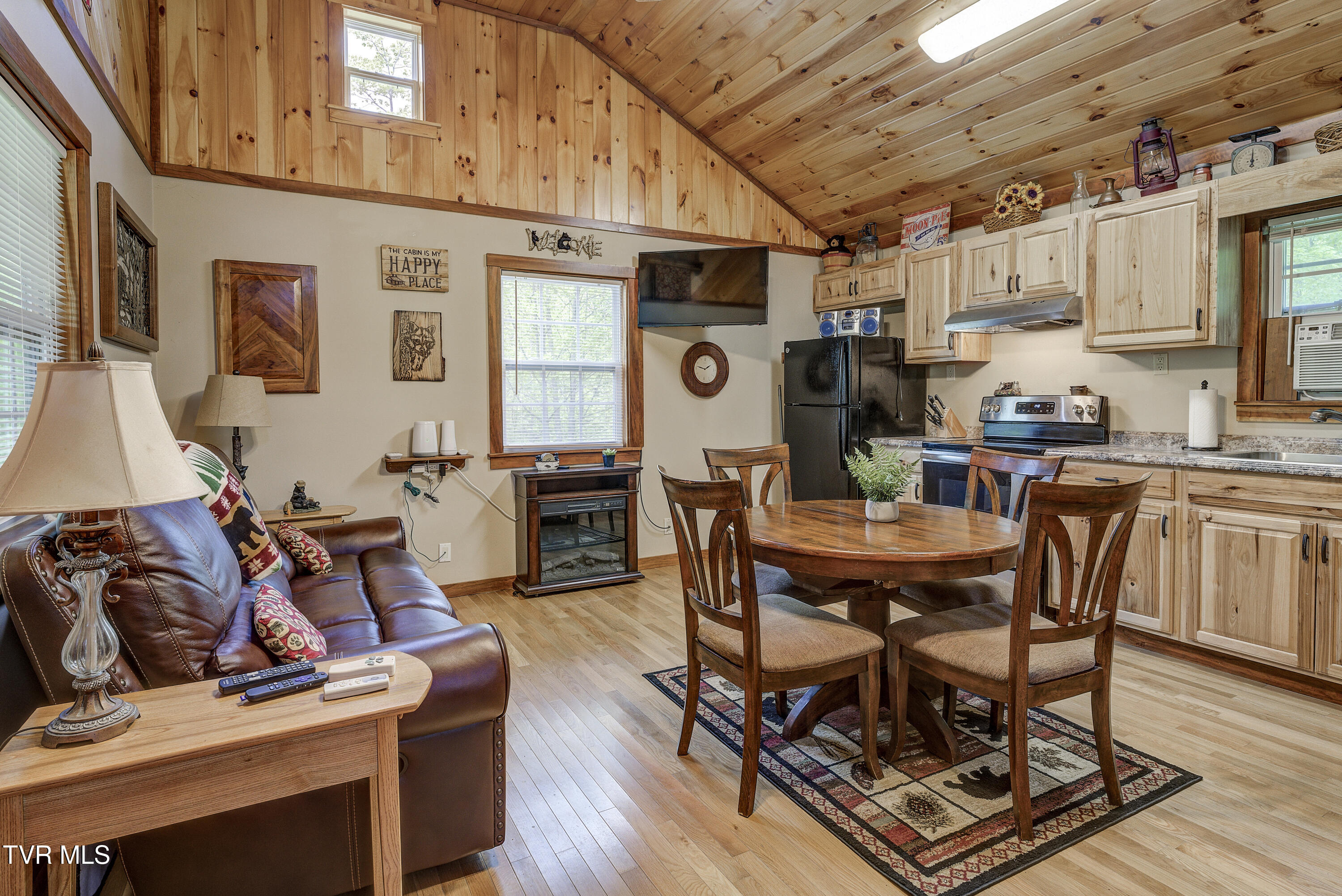 994 Fairview Road, Unit TR3 Hampton, TN 37658 - Photo 41 of 49 Fairview-1