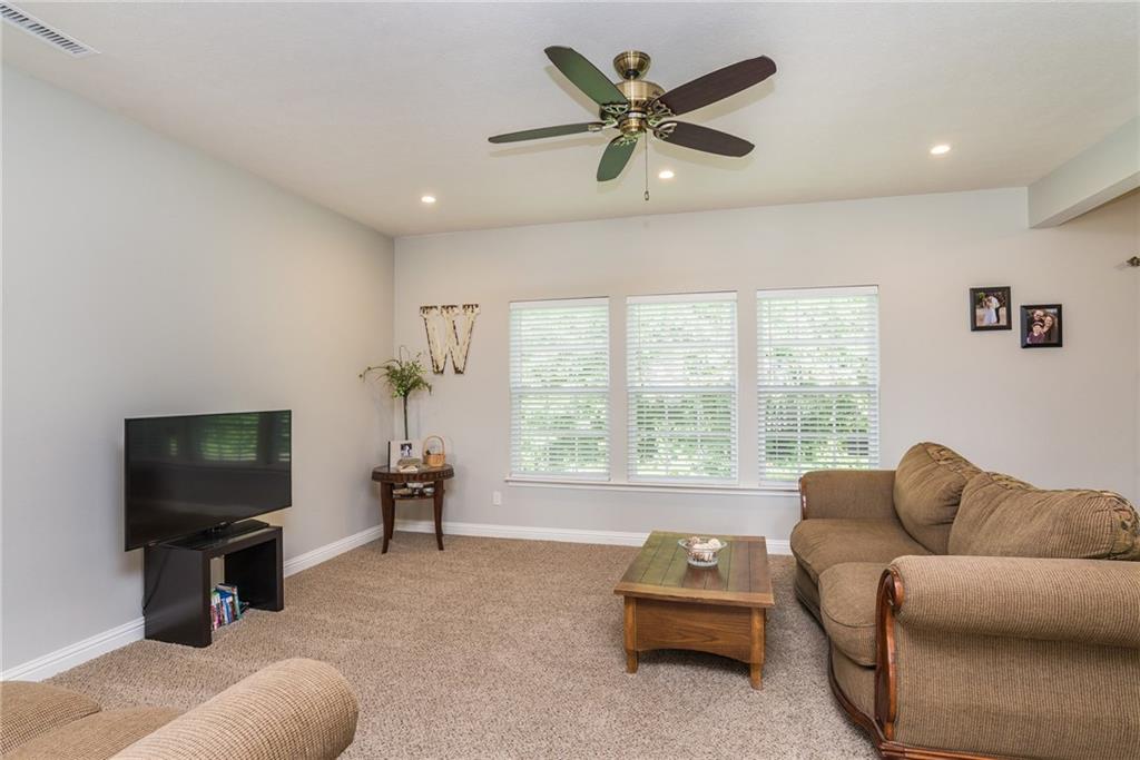 3418 Spring Wind Lane Indianapolis, IN 46239 - Photo 5 of 25 Gallery Image 5