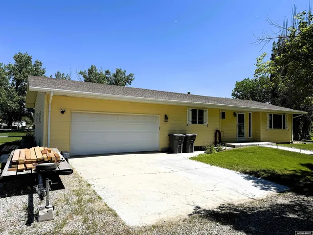 $345,000 | 107 Country Drive, Worland, WY 82401