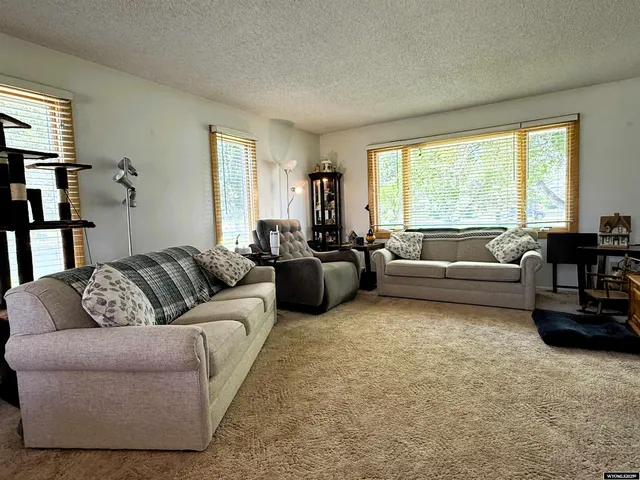 $345,000 | 107 Country Drive, Worland, WY 82401