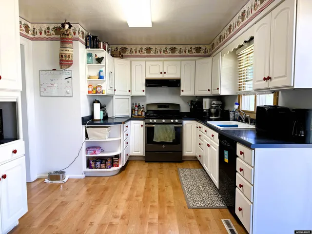 $345,000 | 107 Country Drive, Worland, WY 82401