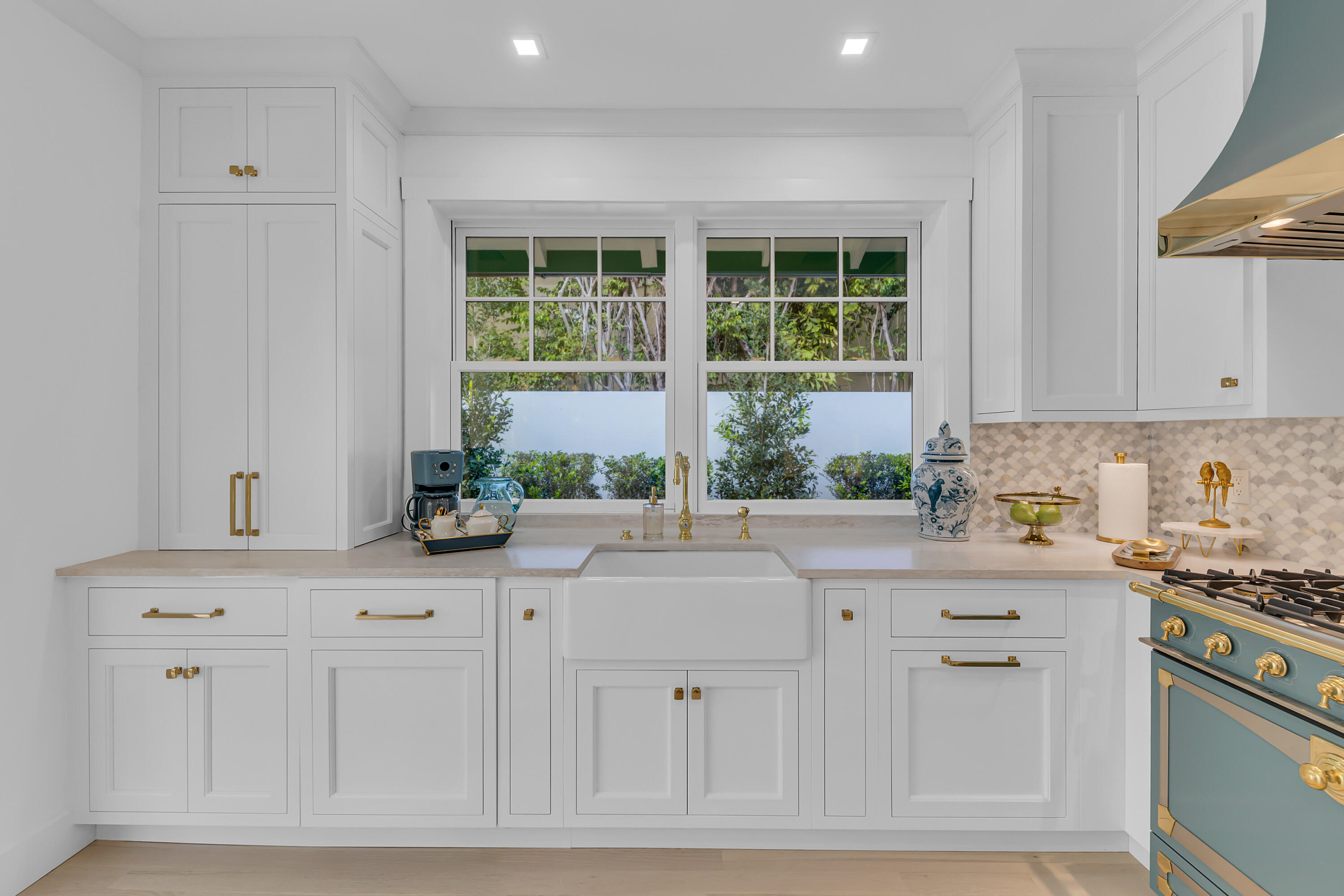 318 Australian Avenue Palm Beach, FL 33480 - Photo 12 of 53 Kitchen