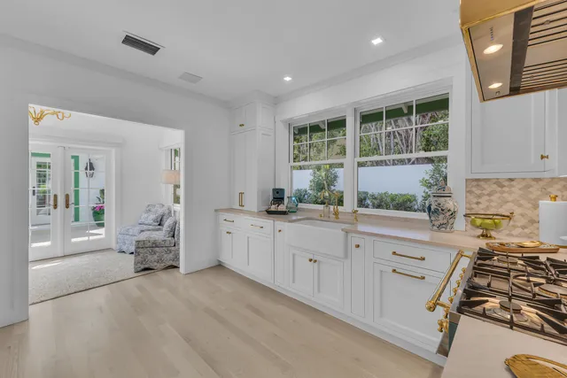 $9,995,000 | 318 Australian Avenue, Palm Beach, FL 33480