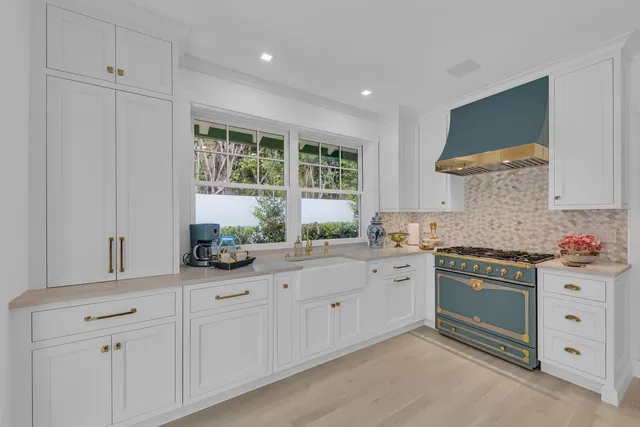 $9,995,000 | 318 Australian Avenue, Palm Beach, FL 33480