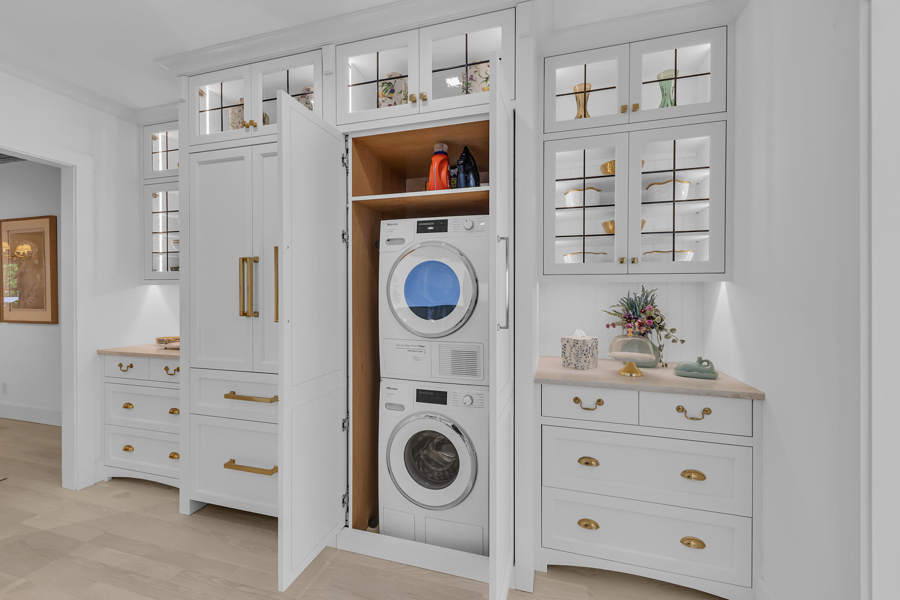 318 Australian Avenue Palm Beach, FL 33480 - Photo 17 of 53 Kitchen