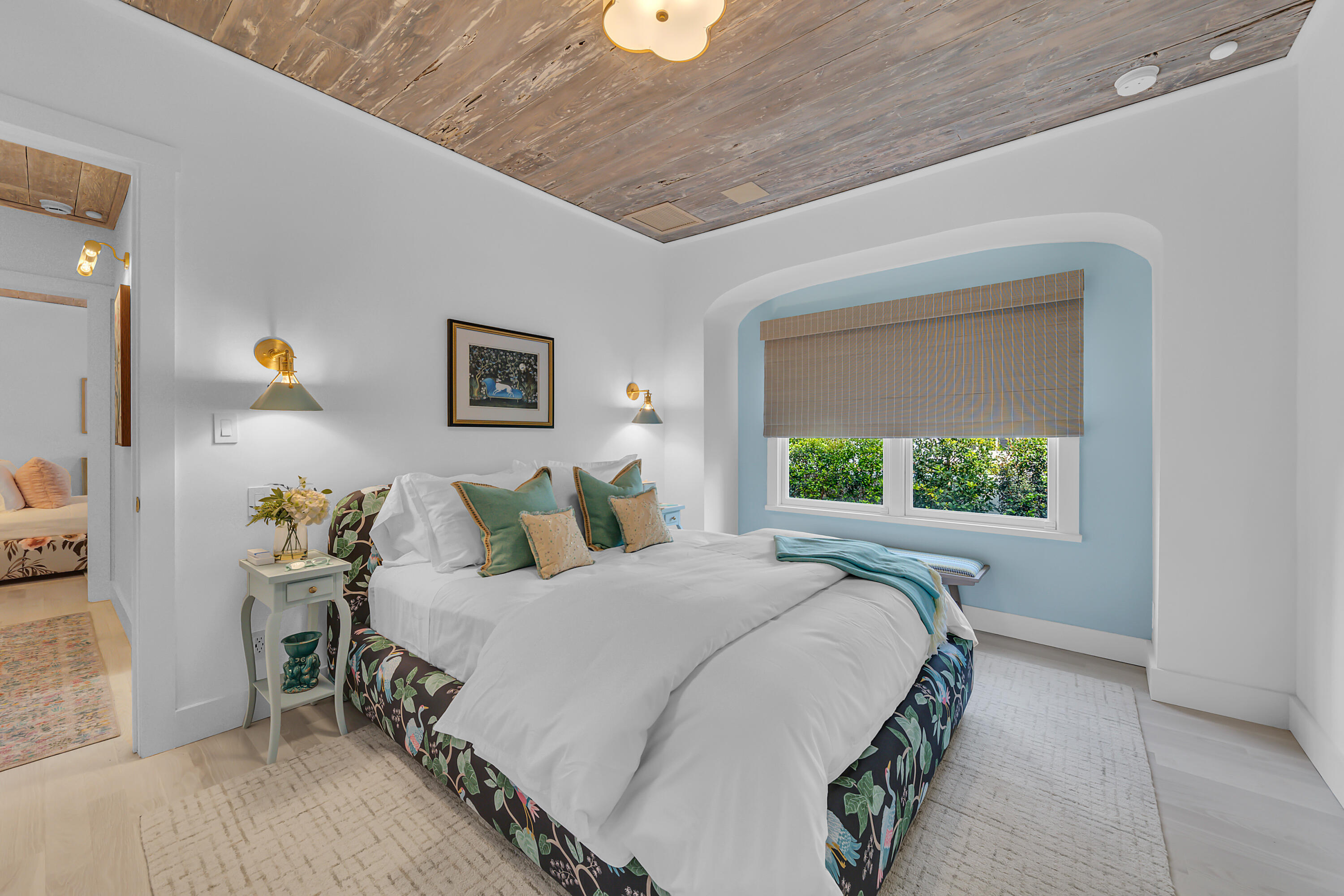 318 Australian Avenue Palm Beach, FL 33480 - Photo 26 of 53 Bedroom