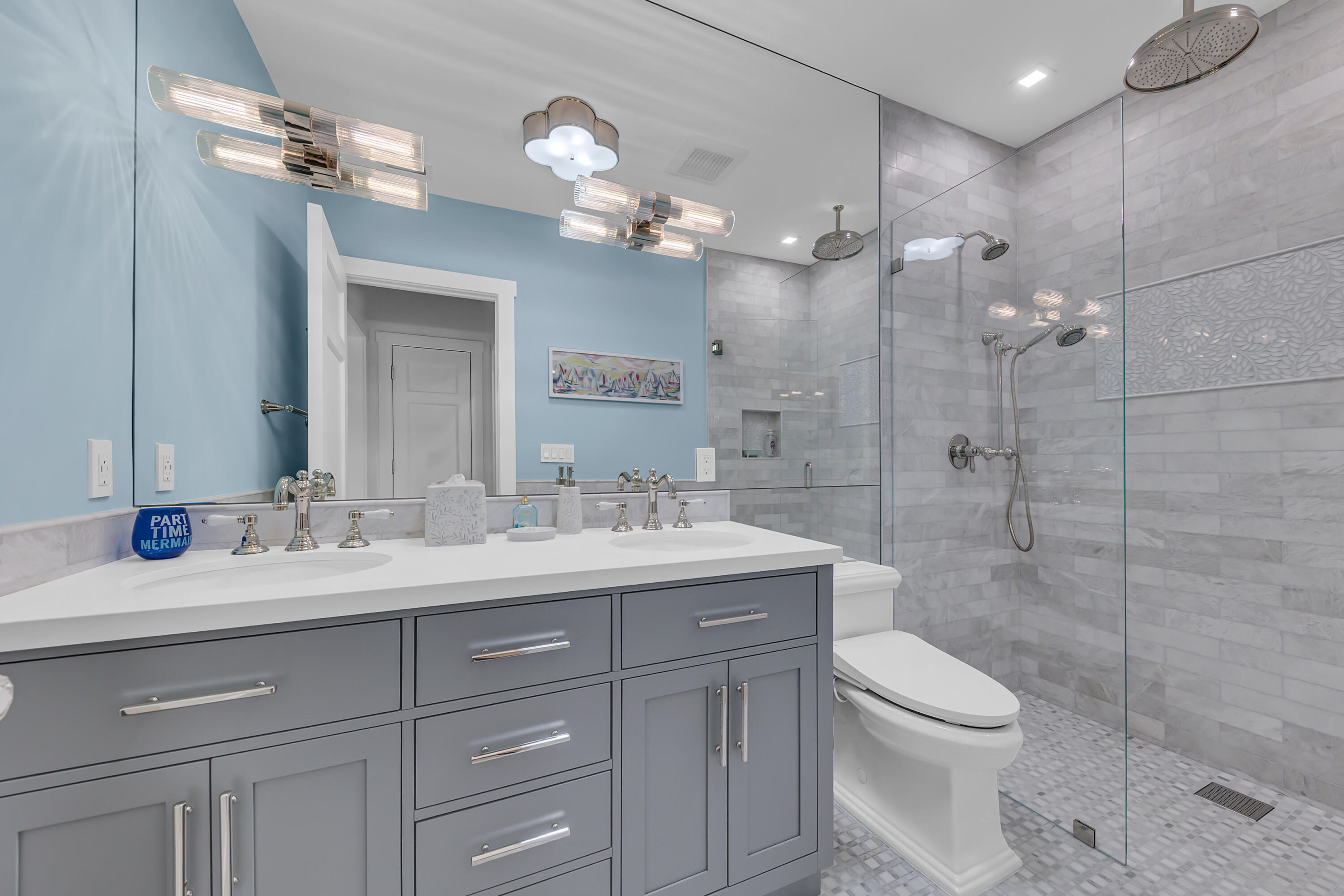 318 Australian Avenue Palm Beach, FL 33480 - Photo 27 of 53 Bathroom